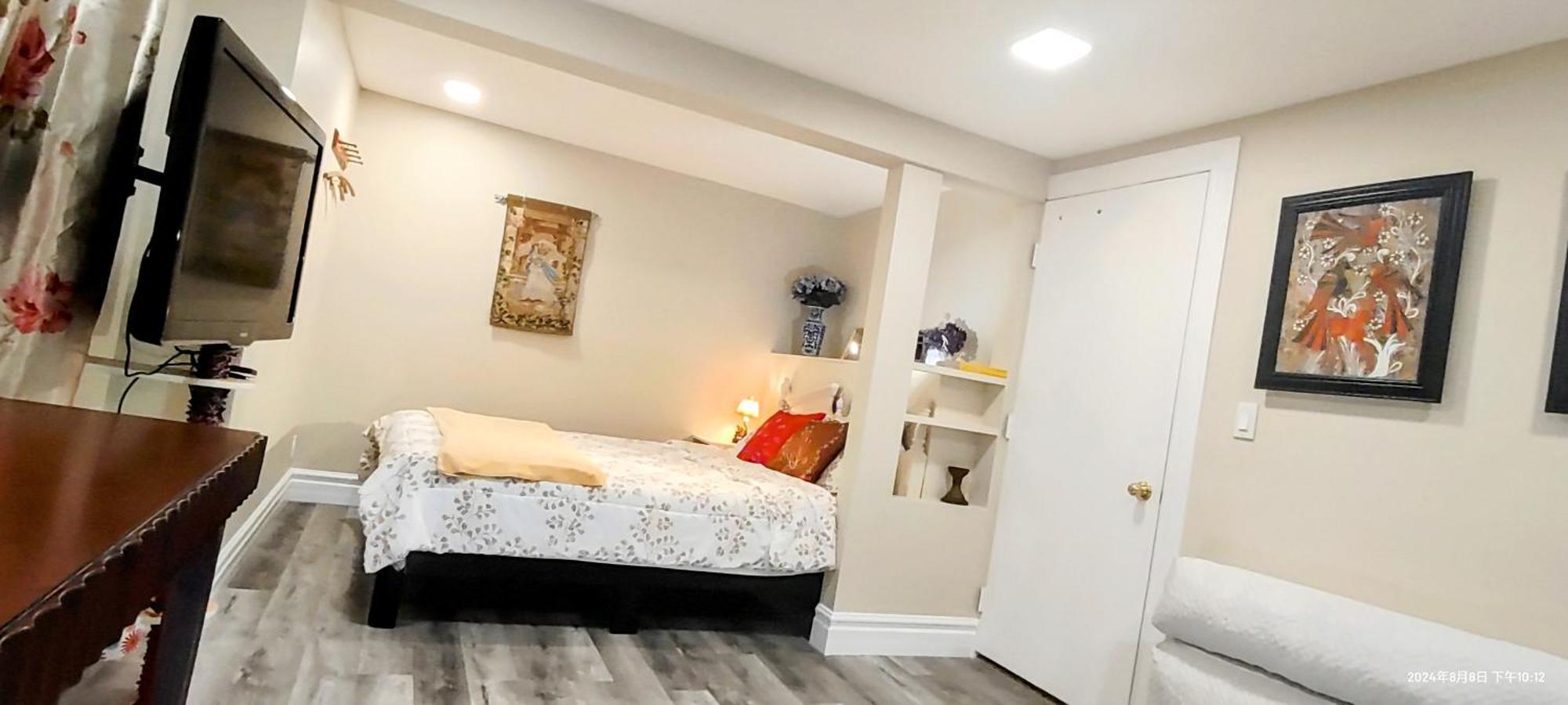 Angel Hideaway Bed & Breakfast